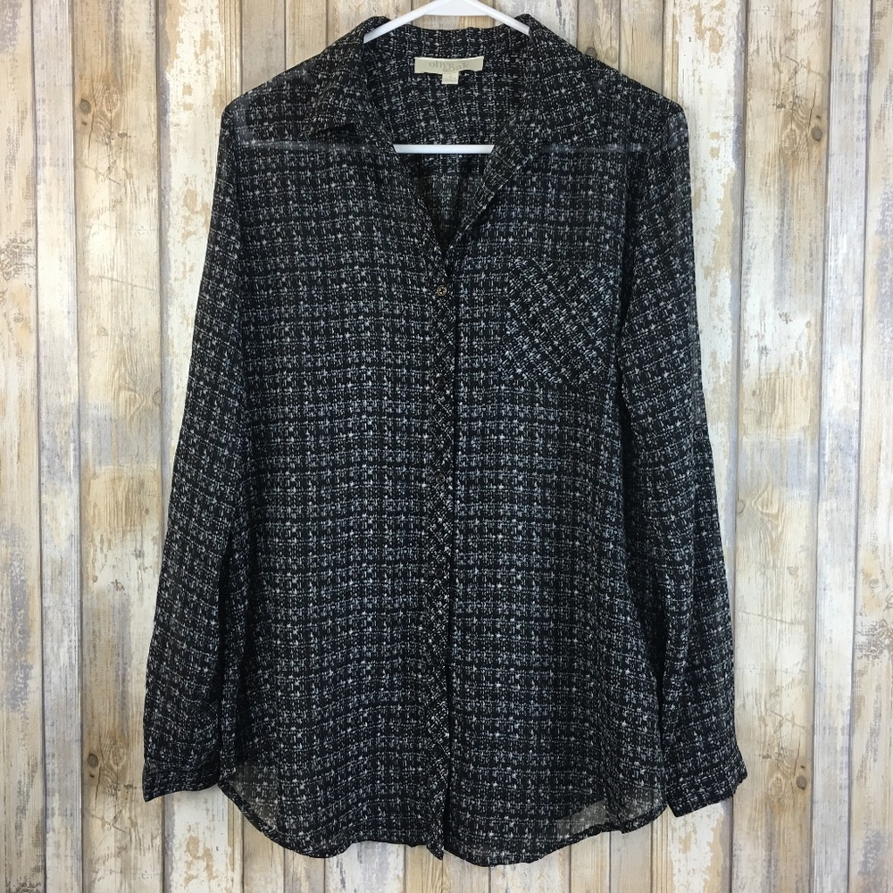 Olive & Oak Button Down Sheer Top Pre-owned